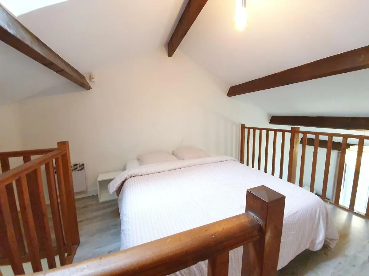 Sweet Apartmanhotel 2*
